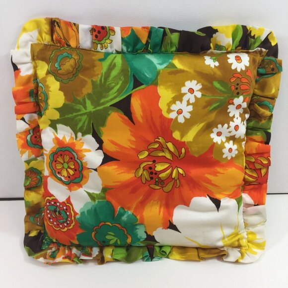 Vintage Quilted Cathedral Window Sofa Pillow Orange Teal White Floral Ruffle 13" - Picture 4 of 8